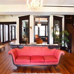 The Deland Hotel